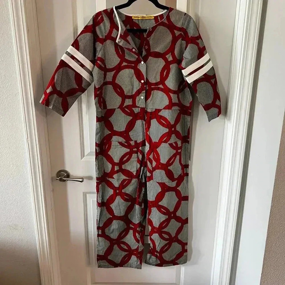 Maison Chateau Rouge Jumpsuit Size Small Color Black Red - Picture 1 of 4